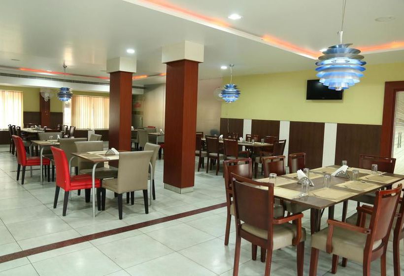 Hotel Oyo Rooms Chandragiri Fort Srivari Mettu 2