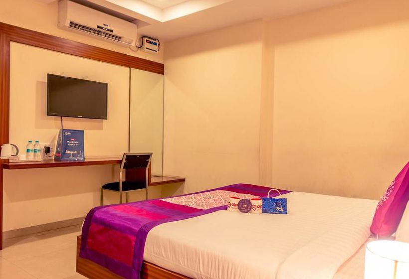 Hotel Oyo Rooms Dolphin Circle 10