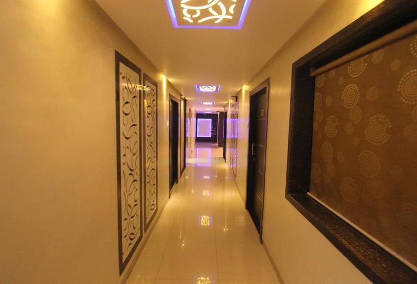 Hotel Oyo Rooms Opposite Railway Station 1 11