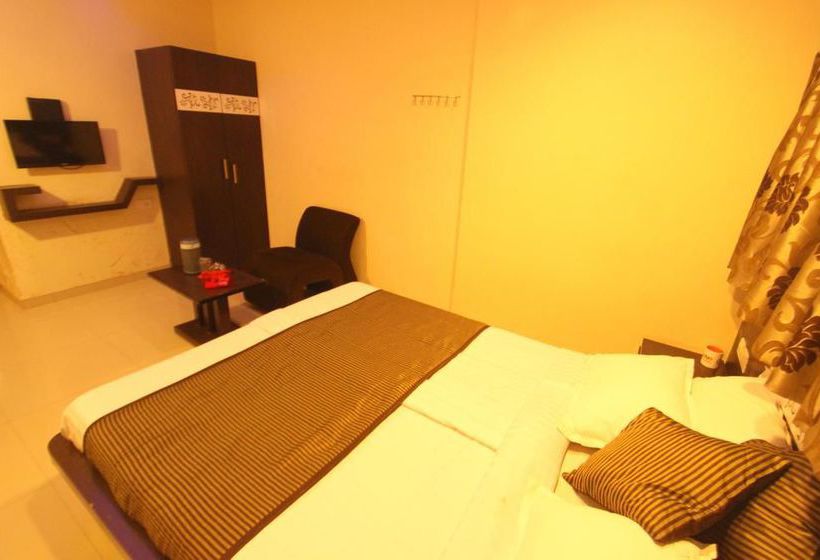 Hotel Oyo Rooms Opposite Railway Station 1 6