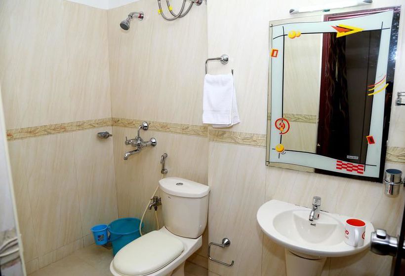 Hotel Oyo Rooms Pattom Marappalam Road Trivandrum Kerala