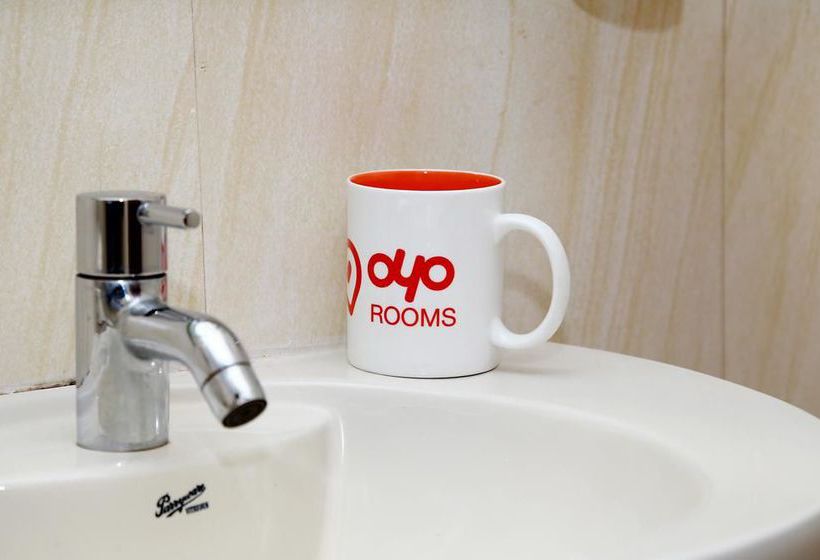 Hotel Oyo Rooms Pattom Marappalam Road 2