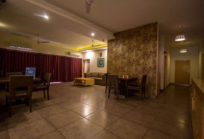 Hotel Oyo Apartments Beach Road 11