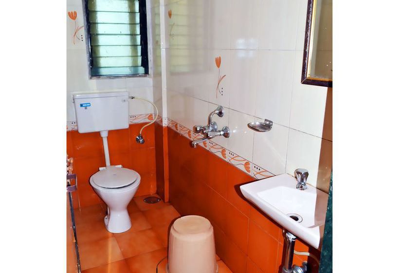 Hotel Vista Rooms At Wax Museum 7