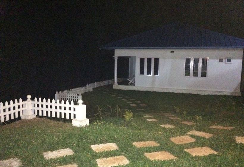 Resort Lilies Munnar 6