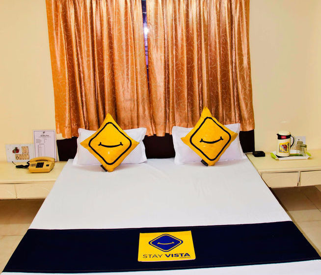 Resort Vista Rooms At Fame Cinemas 10