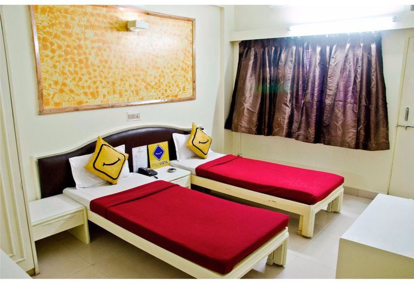 Resort Vista Rooms At Fame Cinemas 5