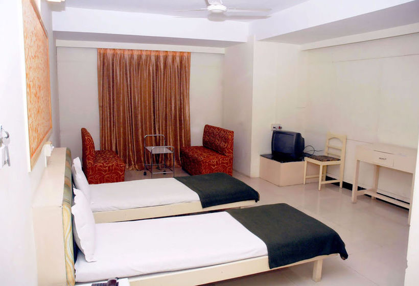 Resort Vista Rooms At Fame Cinemas 9