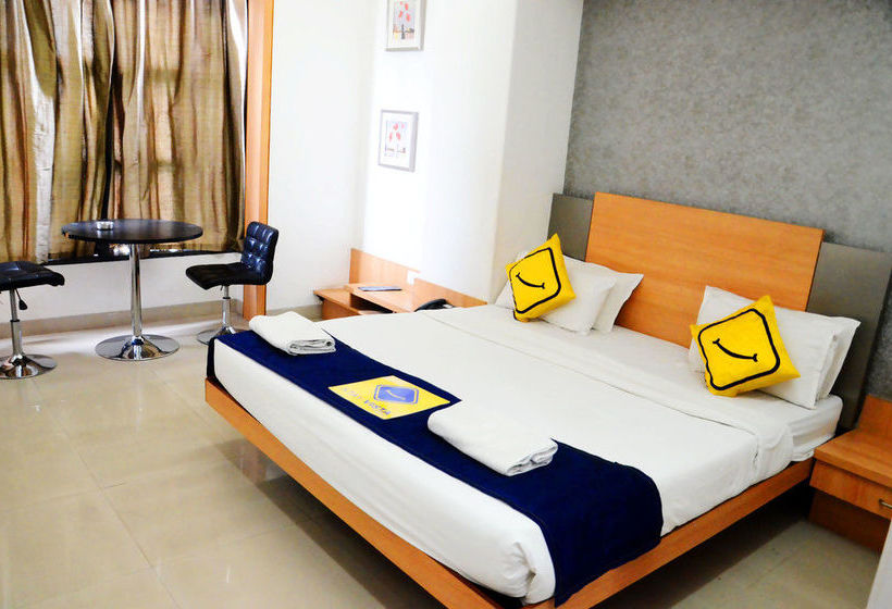 Hotel Vista Rooms At Usmanpura 1