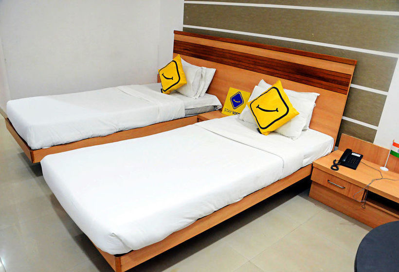 Hotel Vista Rooms At Usmanpura 2