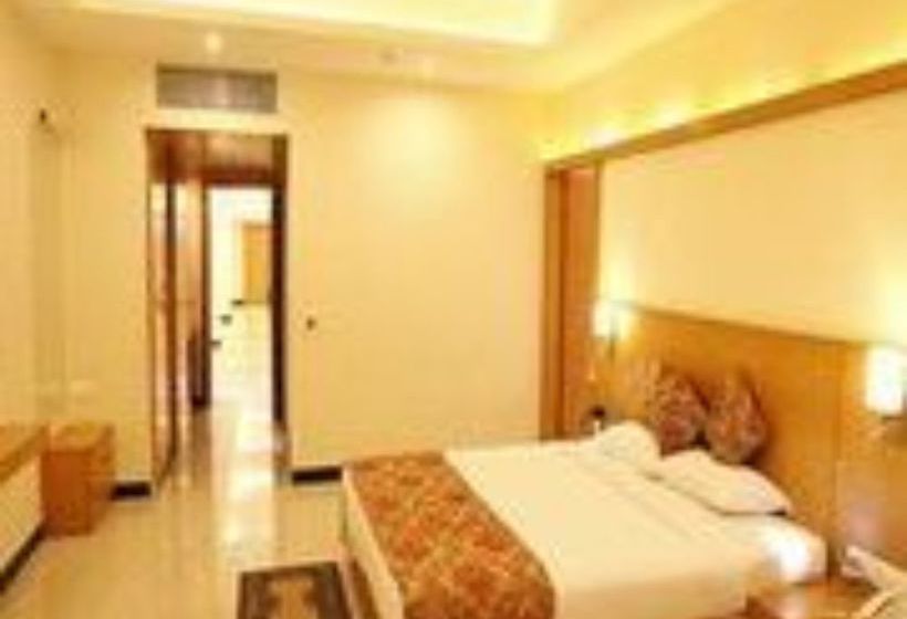 Hotel Vista Rooms At Dhar Road 5