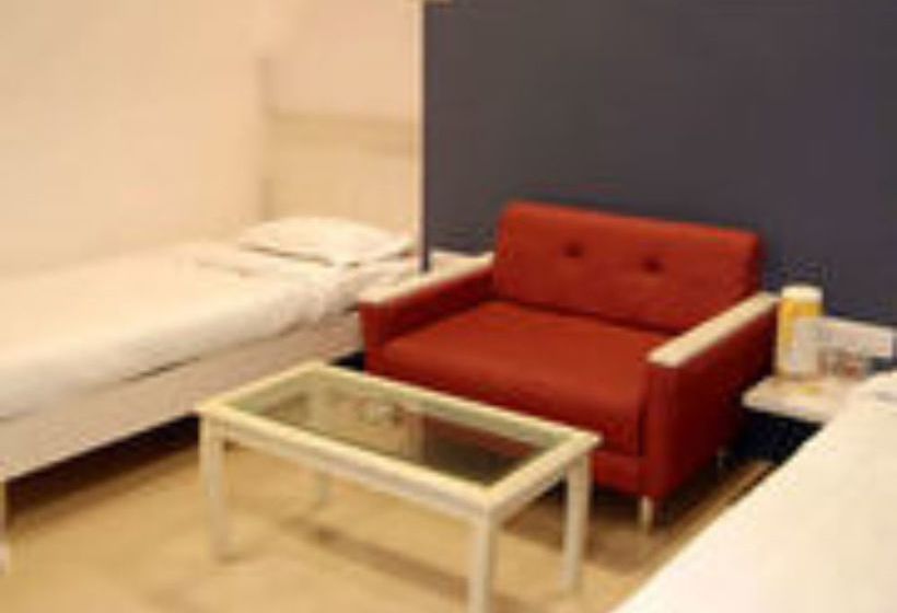 Hotel Vista Rooms At Dhar Road 8