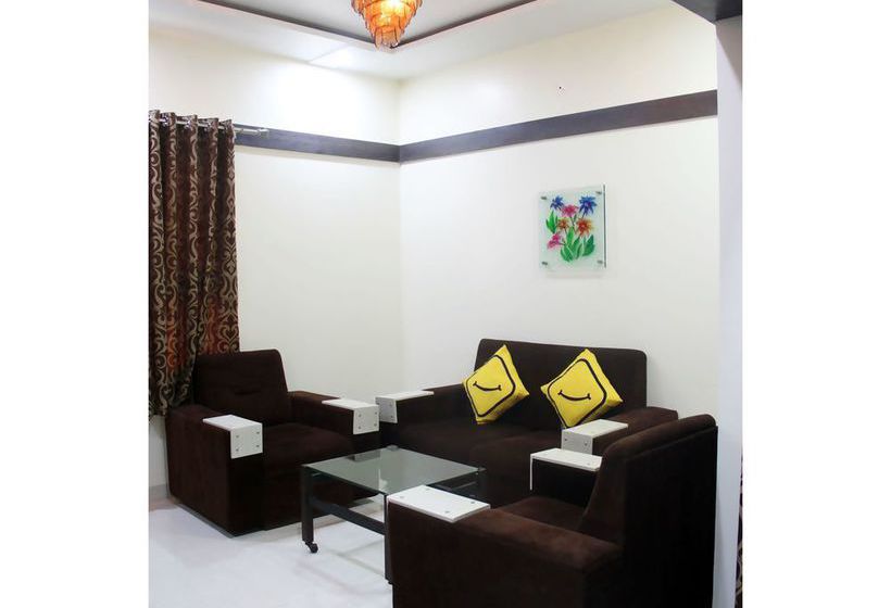 Hotel Vista Rooms At Kanchan Bagh 3