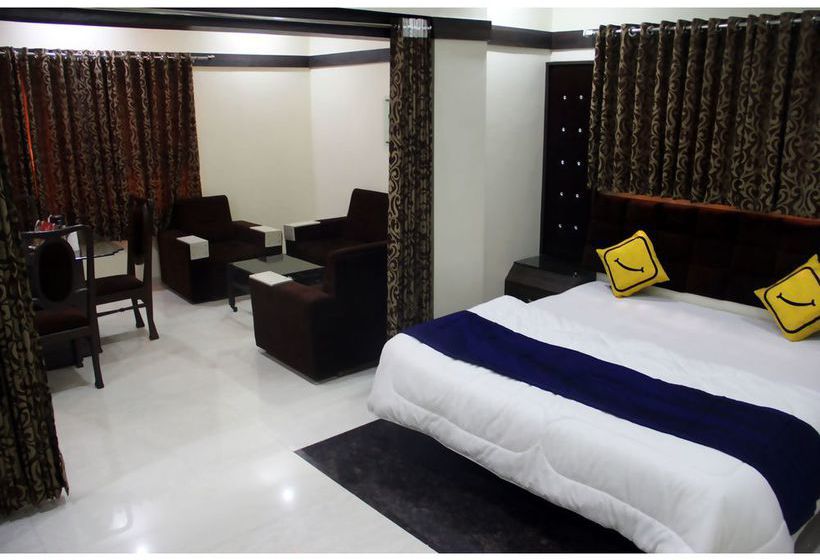 Hotel Vista Rooms At Kanchan Bagh 8