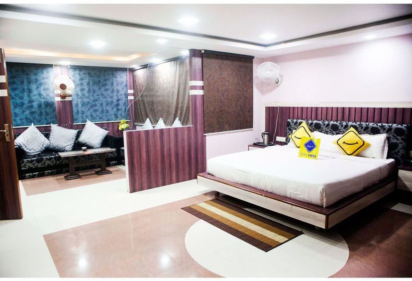 Hotel Vista Rooms At M.p Nagar 6