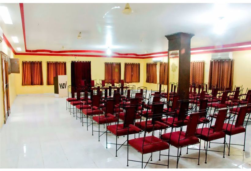 Hotel Vista Rooms At M.g.m College Aurangabad