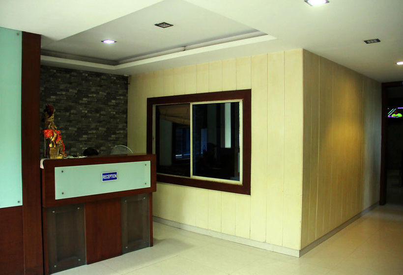 Hotel Vista Rooms At Bapu Gandhi Nagar 1
