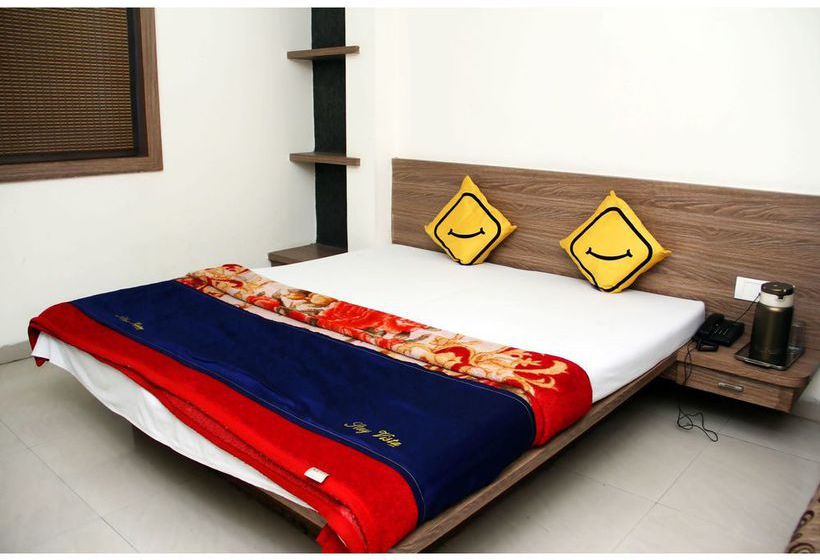 Hotel Vista Rooms At Bapu Gandhi Nagar 17