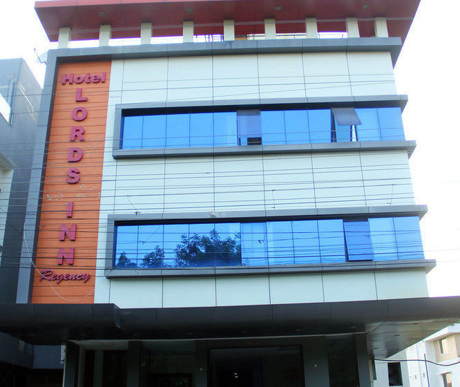 Hotel Vista Rooms At Bapu Gandhi Nagar 18