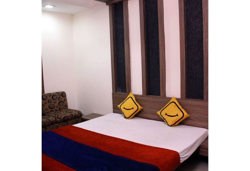 Hotel Vista Rooms At Bapu Gandhi Nagar 5