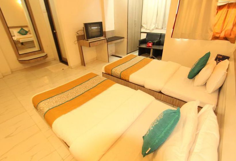 Hotel Oyo Rooms Mashal Chowk 10