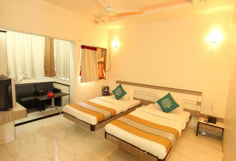 Hotel Oyo Rooms Mashal Chowk 9