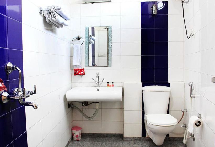 Hôtel Oyo Rooms Nangli Circle