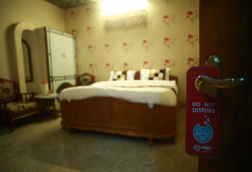 Hotel Oyo Rooms P B M Sadul Colony 12