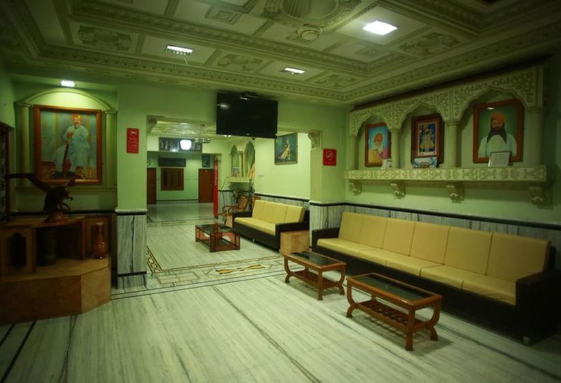 Hotel Oyo Rooms P B M Sadul Colony 15
