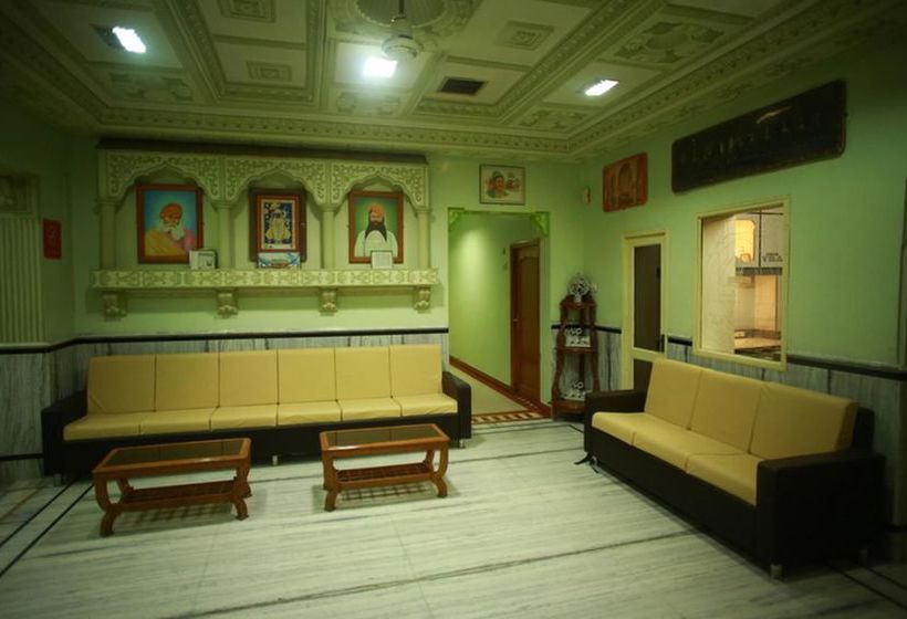 Hotel Oyo Rooms P B M Sadul Colony 16