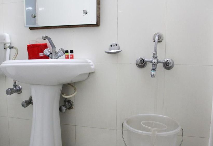 Hotel Oyo Rooms Rajpur Road Gandhi Park Dehra Dun