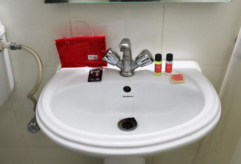 Hotel Oyo Rooms Rajpur Road Gandhi Park 1