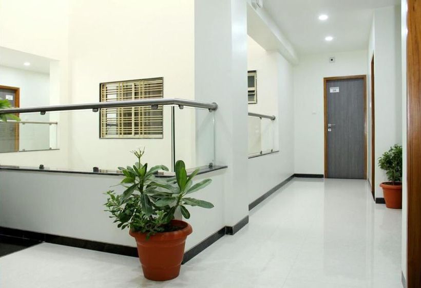 Hotel Oyo Rooms Railway Station Bazar 3