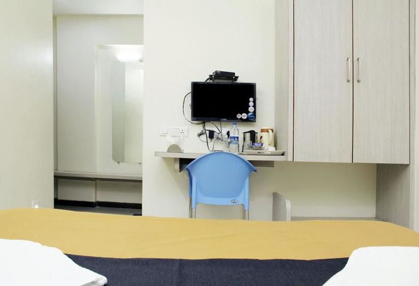 Hotel Oyo Rooms Railway Station Bazar 5