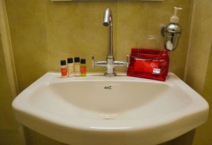Hotel Oyo Rooms Lucknow Junction Uttar Pradesh