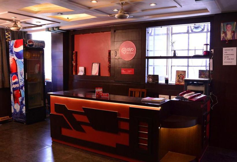 Hotel Oyo Rooms Kasim Gali Station Road 10