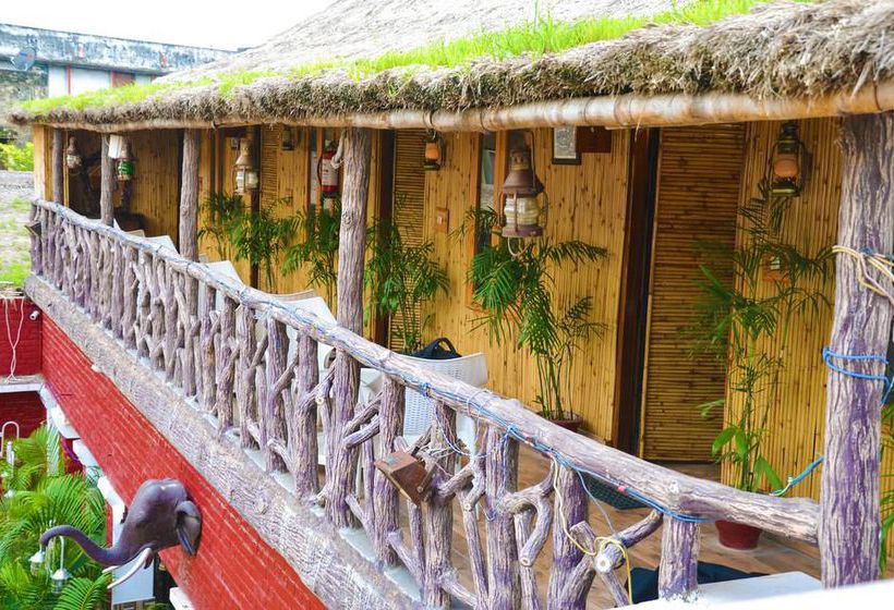 Hotel Oyo Rooms Heritage Charbagh 17