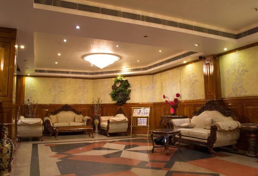 Hotel Oyo Premium Nayapalli Irc Village 16