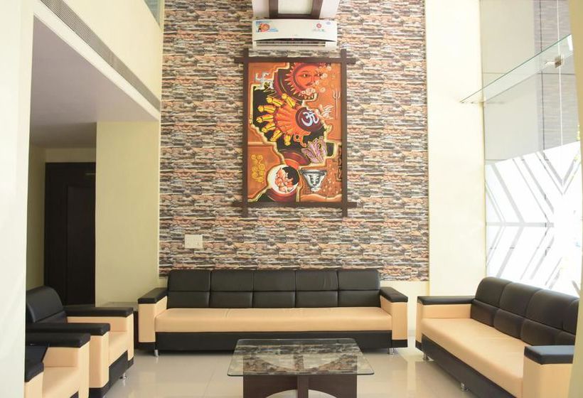 Hotel Oyo Premium Teen Batti Devka Road 12