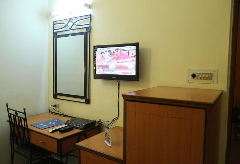 Hotel Oyo Rooms Civil Lines Jalandhar 9