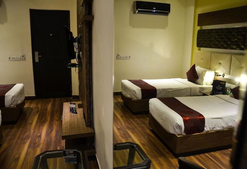 Hotel Oyo Premium Near Pgi 7