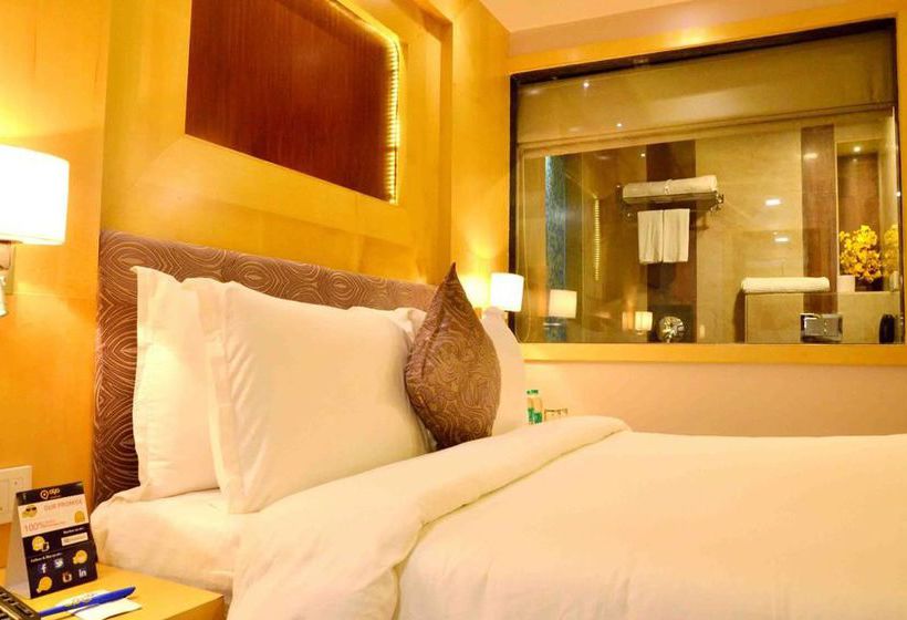 Hotel Oyo Premium Satya Sai Square 12