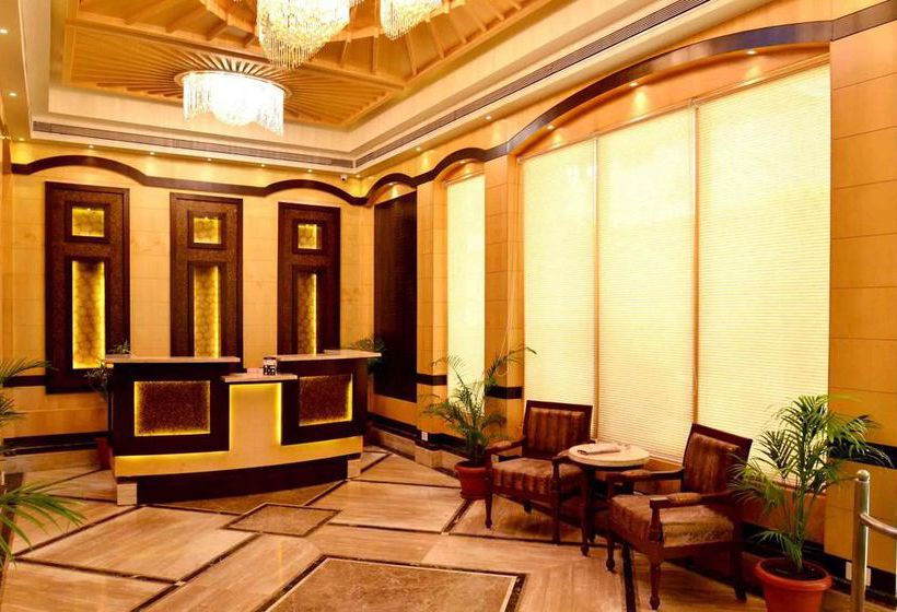 Hotel Oyo Premium Satya Sai Square 14