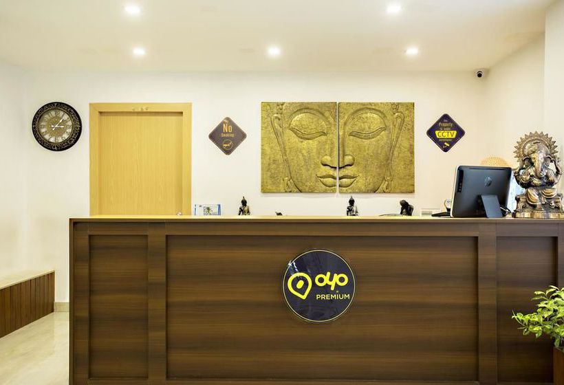 Hotel Oyo Premium Paljor Stadium 12