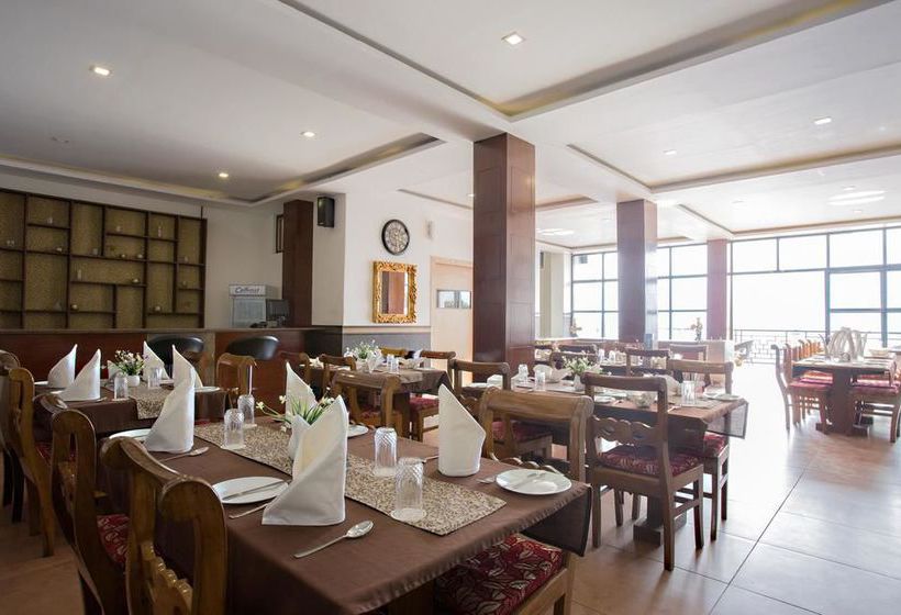 Hotel Oyo Premium Paljor Stadium 3