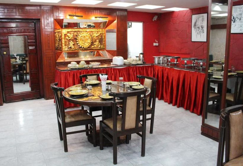 Hotel Oyo Rooms Clock Tower Doon Hospital 4