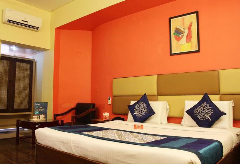 Hotel Oyo Rooms Clock Tower Doon Hospital 6