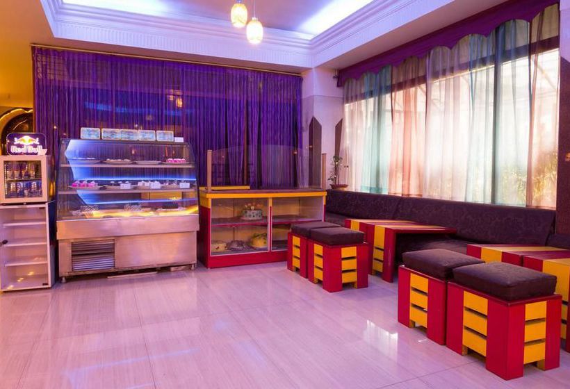 Hotel Oyo Premium Paltan Bazar 1