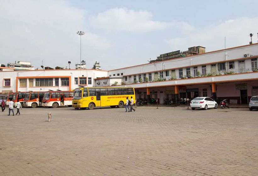 Hotel Oyo Premium Paltan Bazar 11