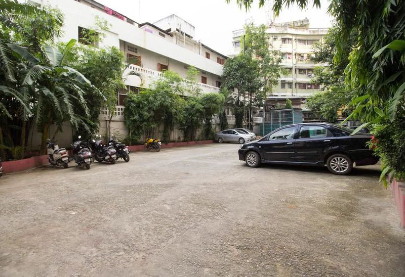 Hotel Oyo Premium Paltan Bazar 13